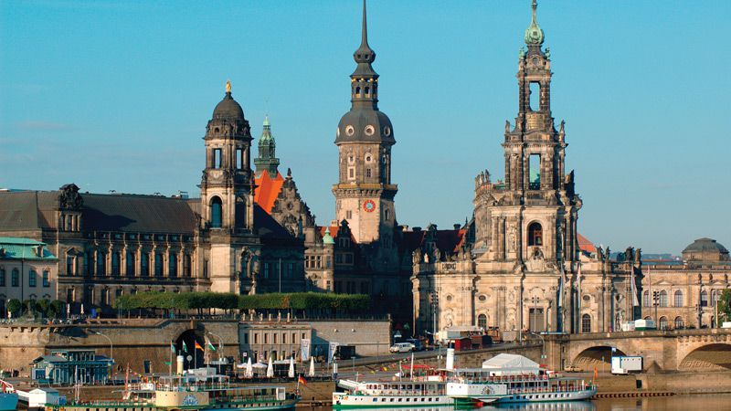 Vackra Dresden sett från Elbe. Foto: Jochen Keute