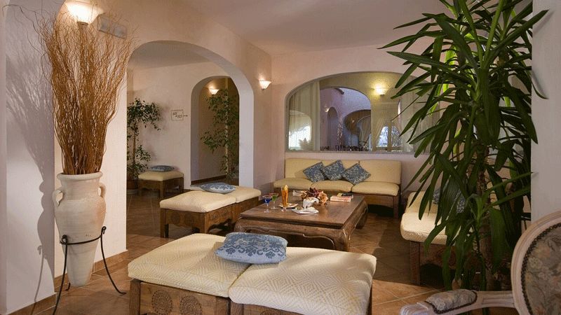 Lobby Hotel Colonna du Golf