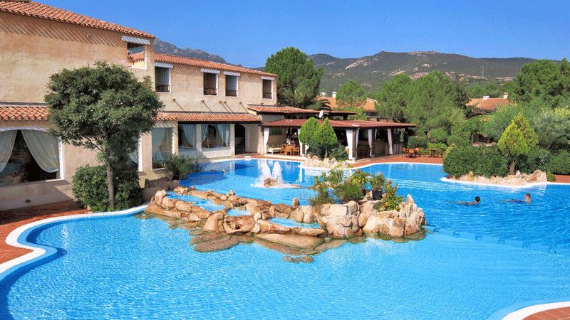 Pool hotel Colonna du Golf